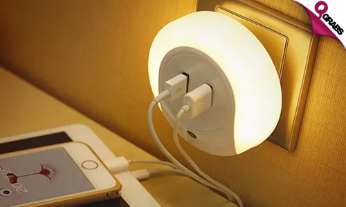 2-in-1 Dual USB Wall Charger Night Light!